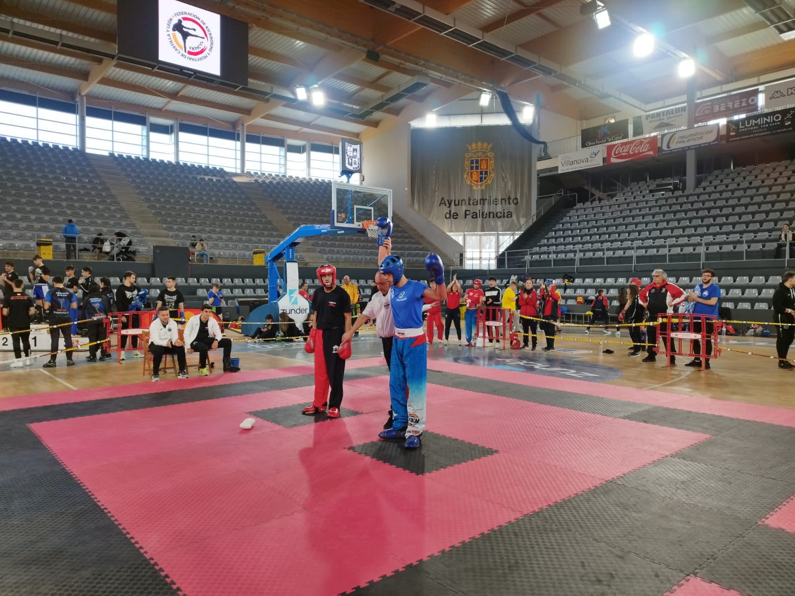 Fotos: Campeonato regional de kickboxing en Palencia