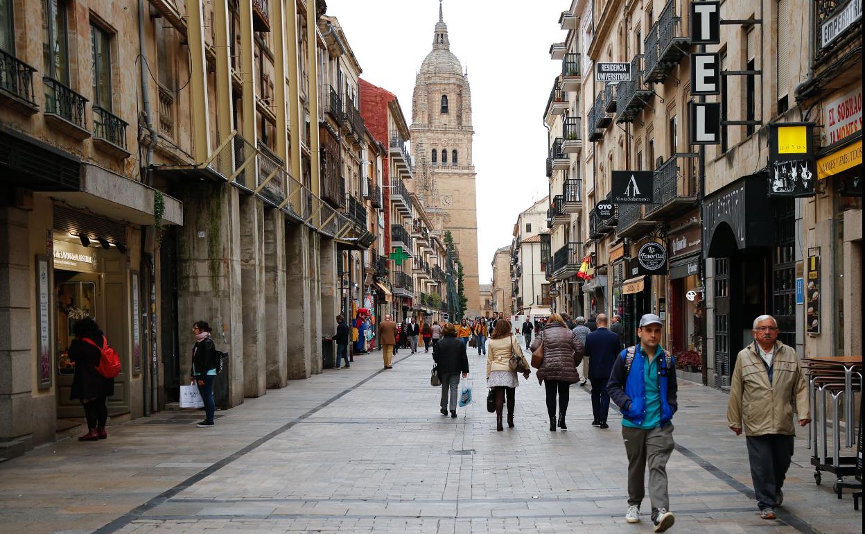 Rúa Mayor de Salamanca.