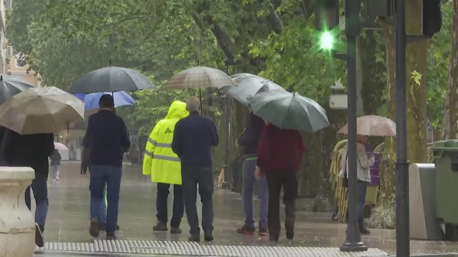 La lluvia no cesa en la Comunidad Valenciana: "Viene bien al campo"