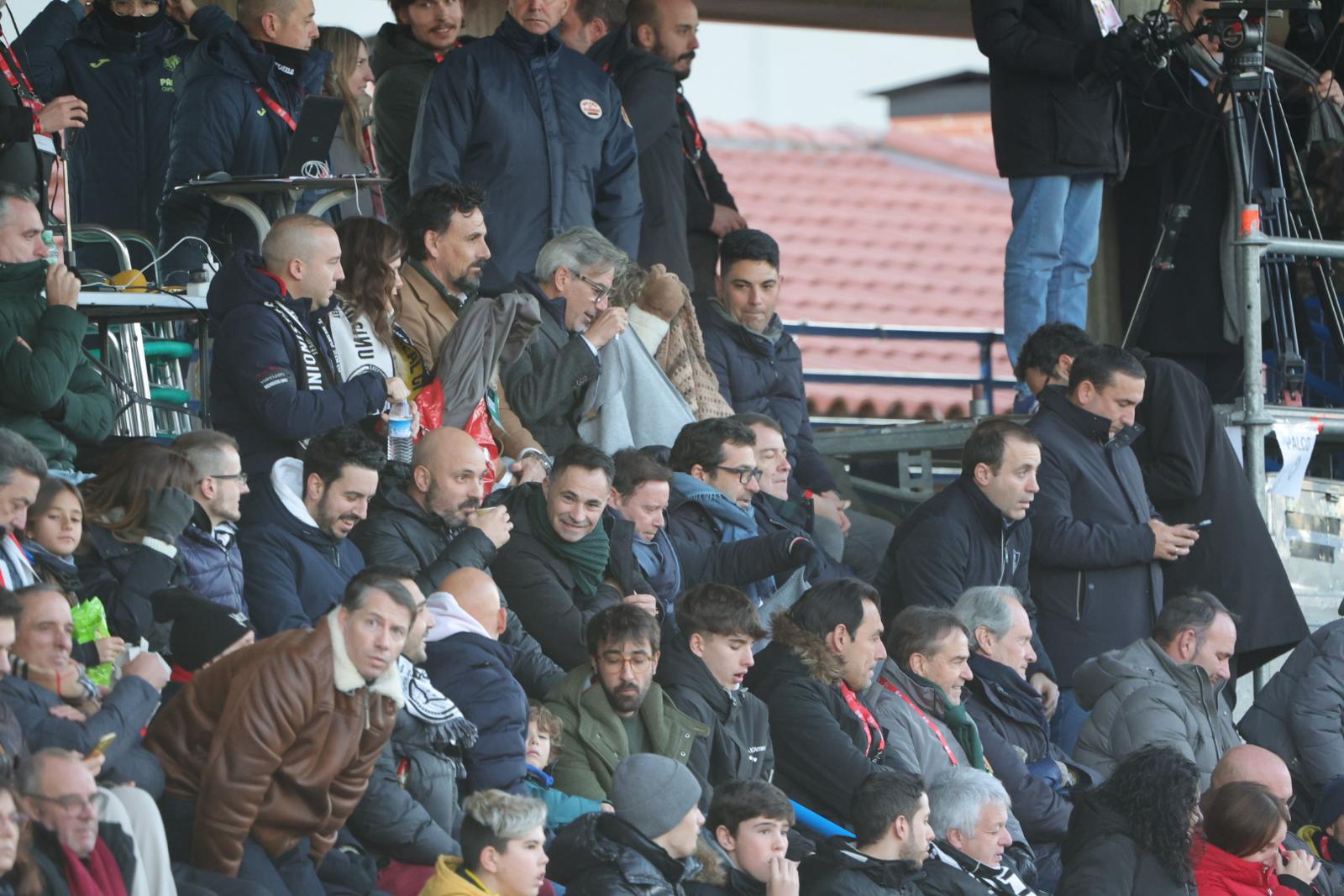 Las imágenes del aplazado Unionistas-Villarreal de la Copa del Rey por un apagón
