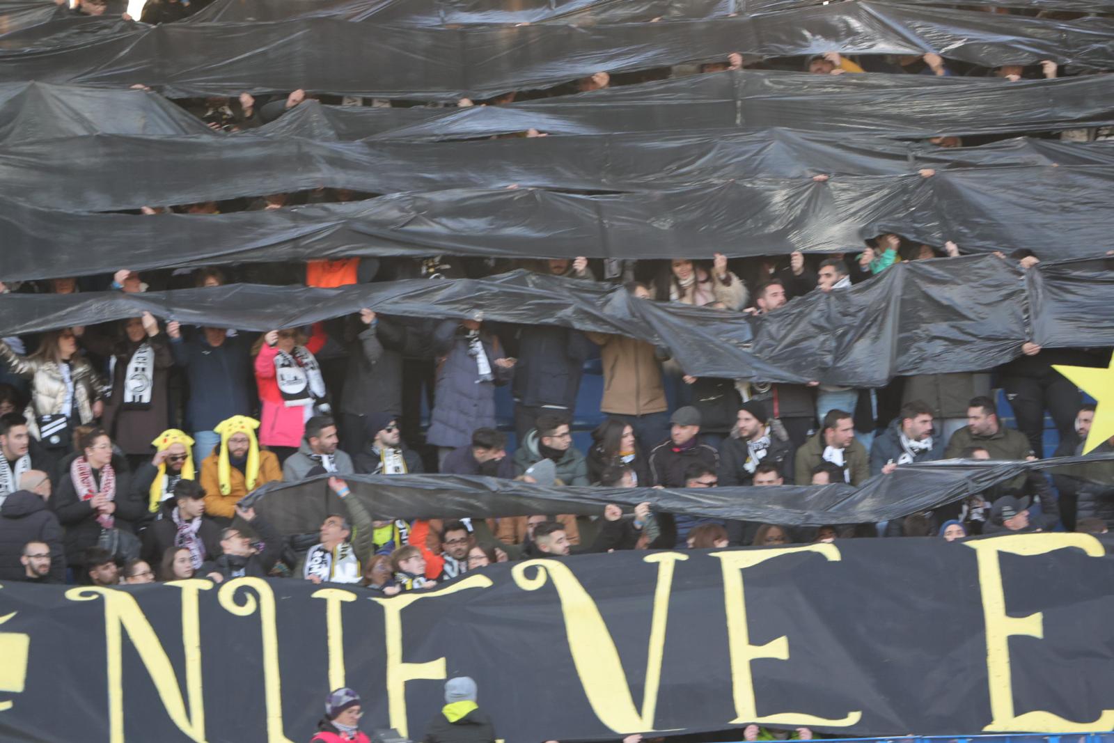 Las imágenes del aplazado Unionistas-Villarreal de la Copa del Rey por un apagón