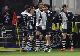 Las imágenes del aplazado Unionistas-Villarreal de la Copa del Rey por un apagón