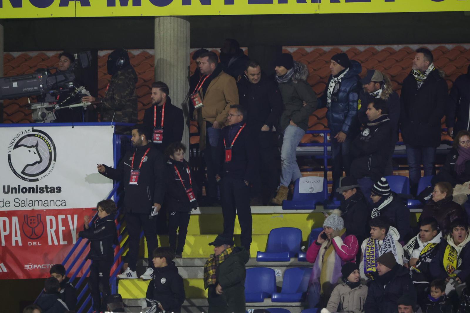 Las imágenes del aplazado Unionistas-Villarreal de la Copa del Rey por un apagón