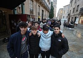 Furor por hacer socio de Unionistas para el partido ante el Barça