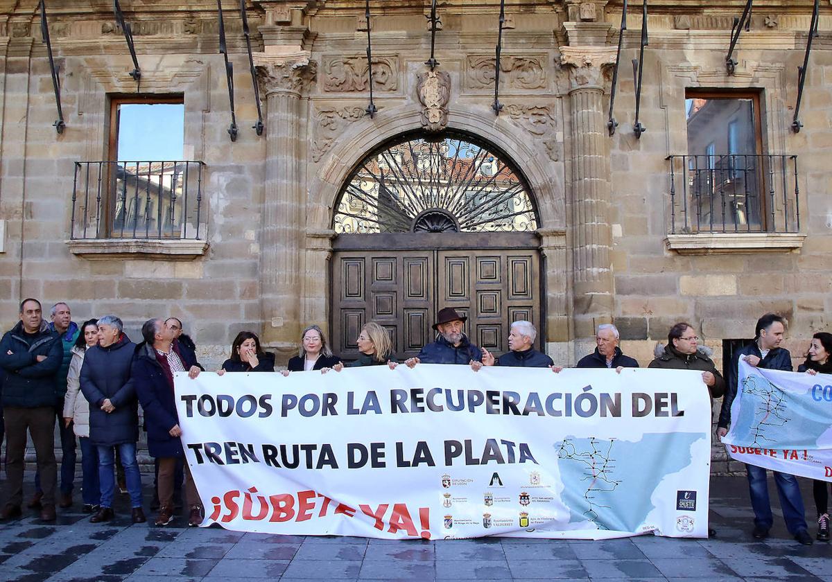 Concentración en Astorga por la reapertura del tren 'Ruta de la Plata'