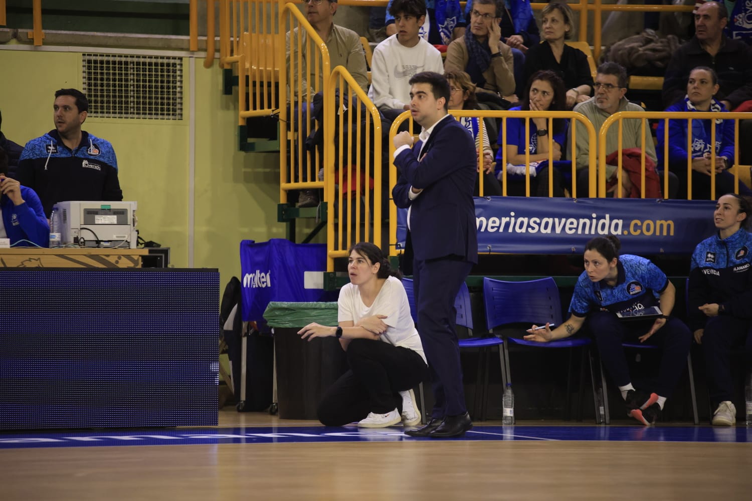 Avenida gana a Landes y sigue vivo en Europa