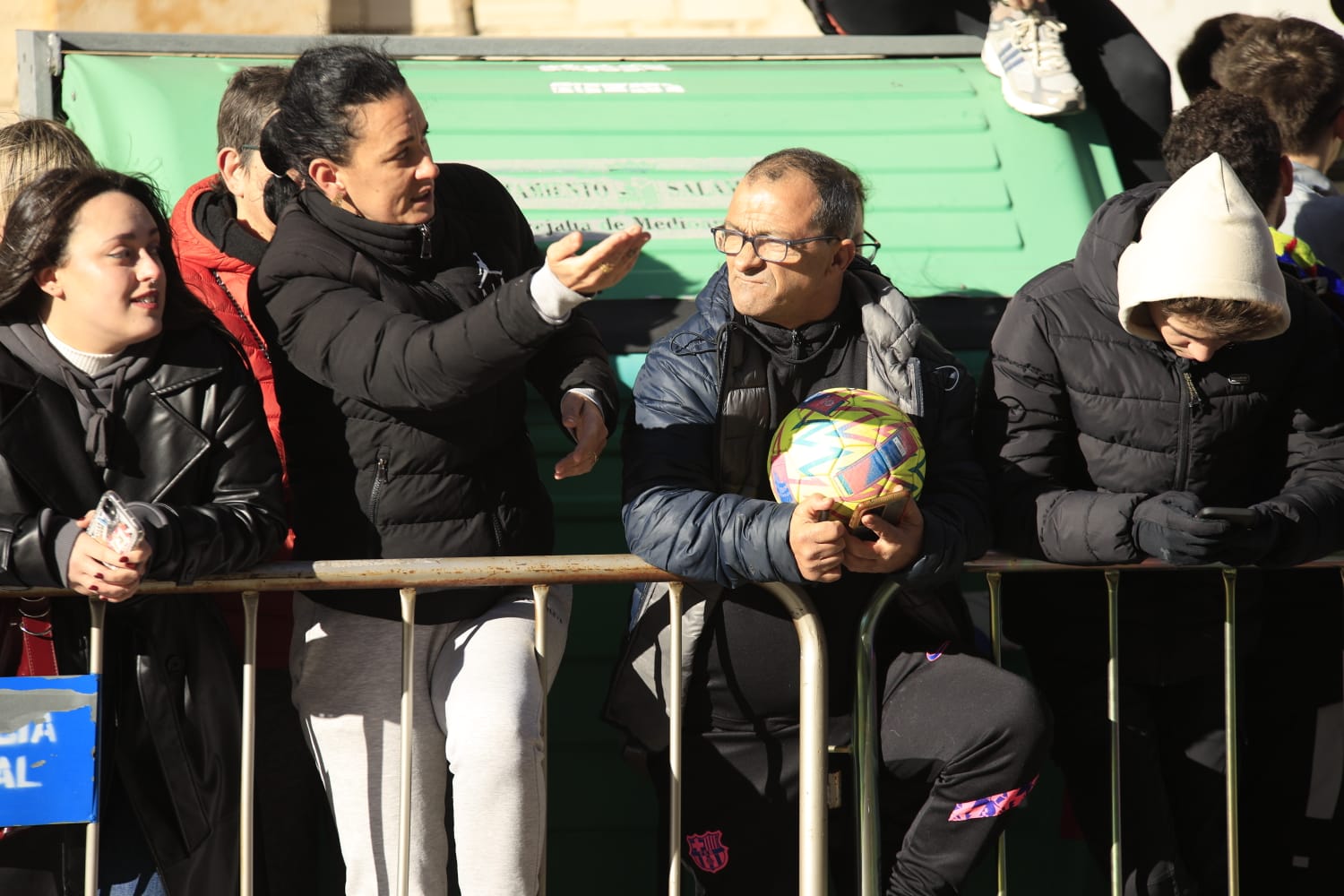 Locura ante la llegada del FC Barcelona en Salamanca