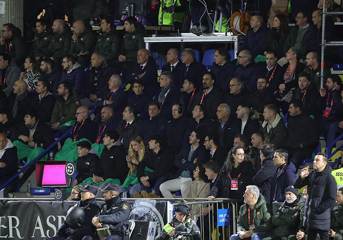 Palco del Reina Sofía ante el FC Barcelona.