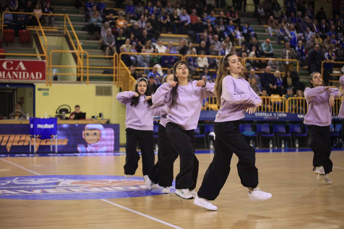 El partido entre Avenida y el Celta, en imágenes