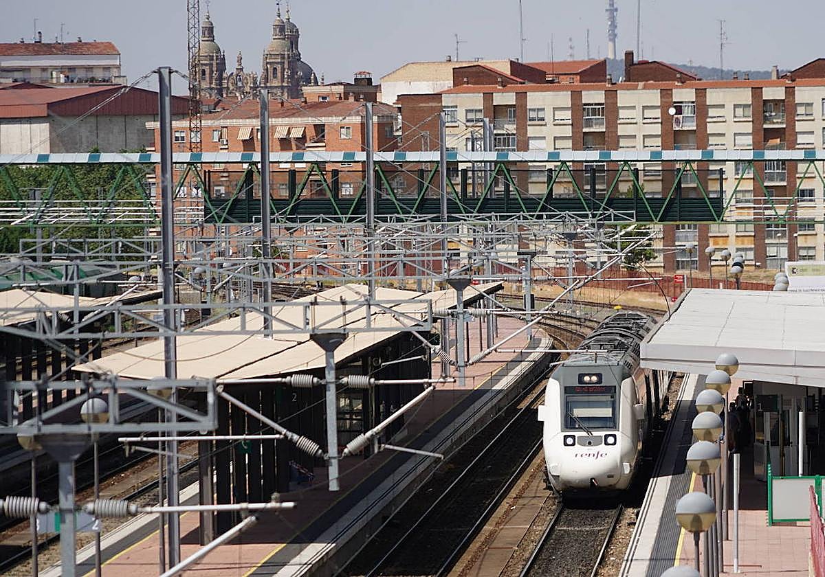 Foto de archivo de la estación de tren de Salamanca