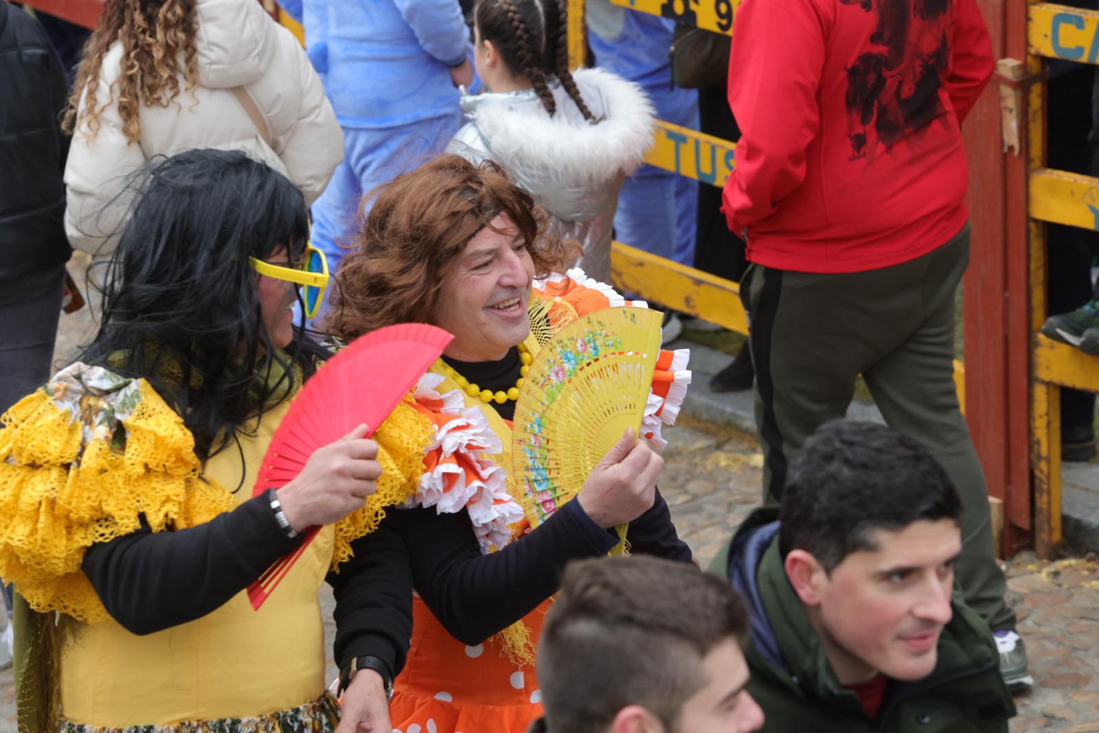 Ambiente y disfraces del sábado en el Carnaval del Toro, en imágenes