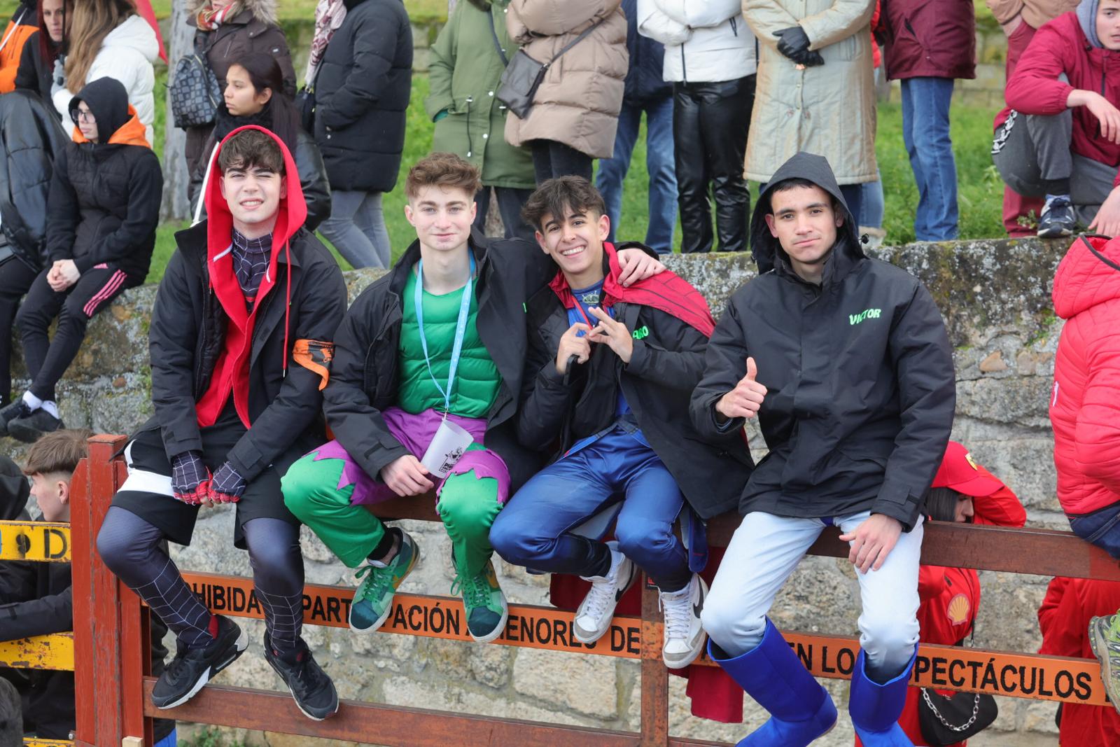 Ambiente y disfraces del sábado en el Carnaval del Toro, en imágenes