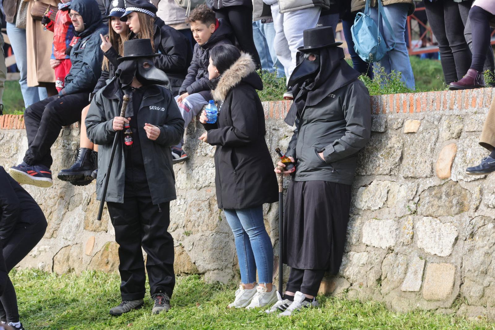 Ambiente y disfraces del sábado en el Carnaval del Toro, en imágenes