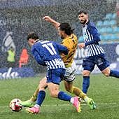 Unionistas compite a la Ponferradina tras el zarpazo inicial y se lleva un buen punto de El Toralín