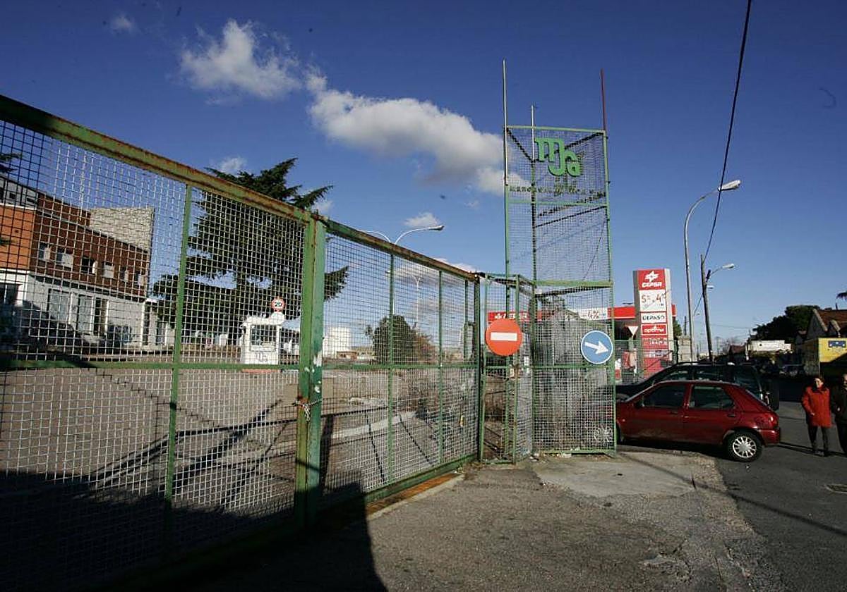 Acceso al antiguo MercaSalamanca.