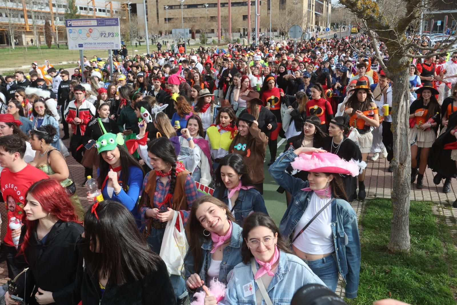 Derecho disfruta de una multitudinaria procesión del Codex