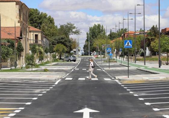 Imagen de archivo, la avenida de la Merced en salamanca después de la renovación de 2020.