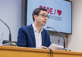 El portavoz municipal del PSOE, José Luis Mateos.