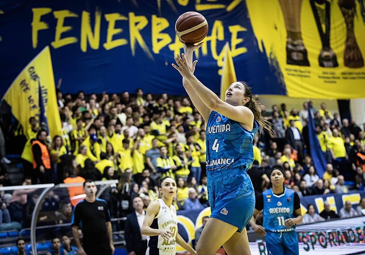 Las imágenes del Fenerbahce-Avenida de los cuartos de la Euroliga