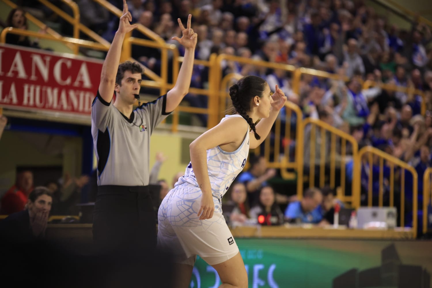 Un soberbio Würzburg brilla en la noche europea