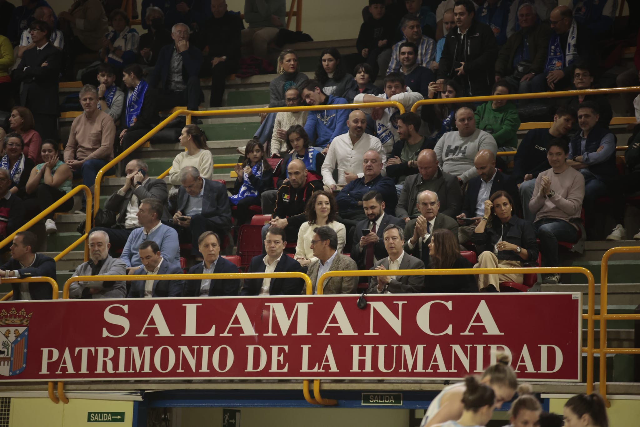 Un soberbio Würzburg brilla en la noche europea