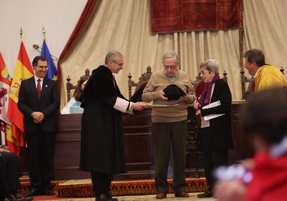 Los nietos de Unamuno recogen algunos de sus objetos.