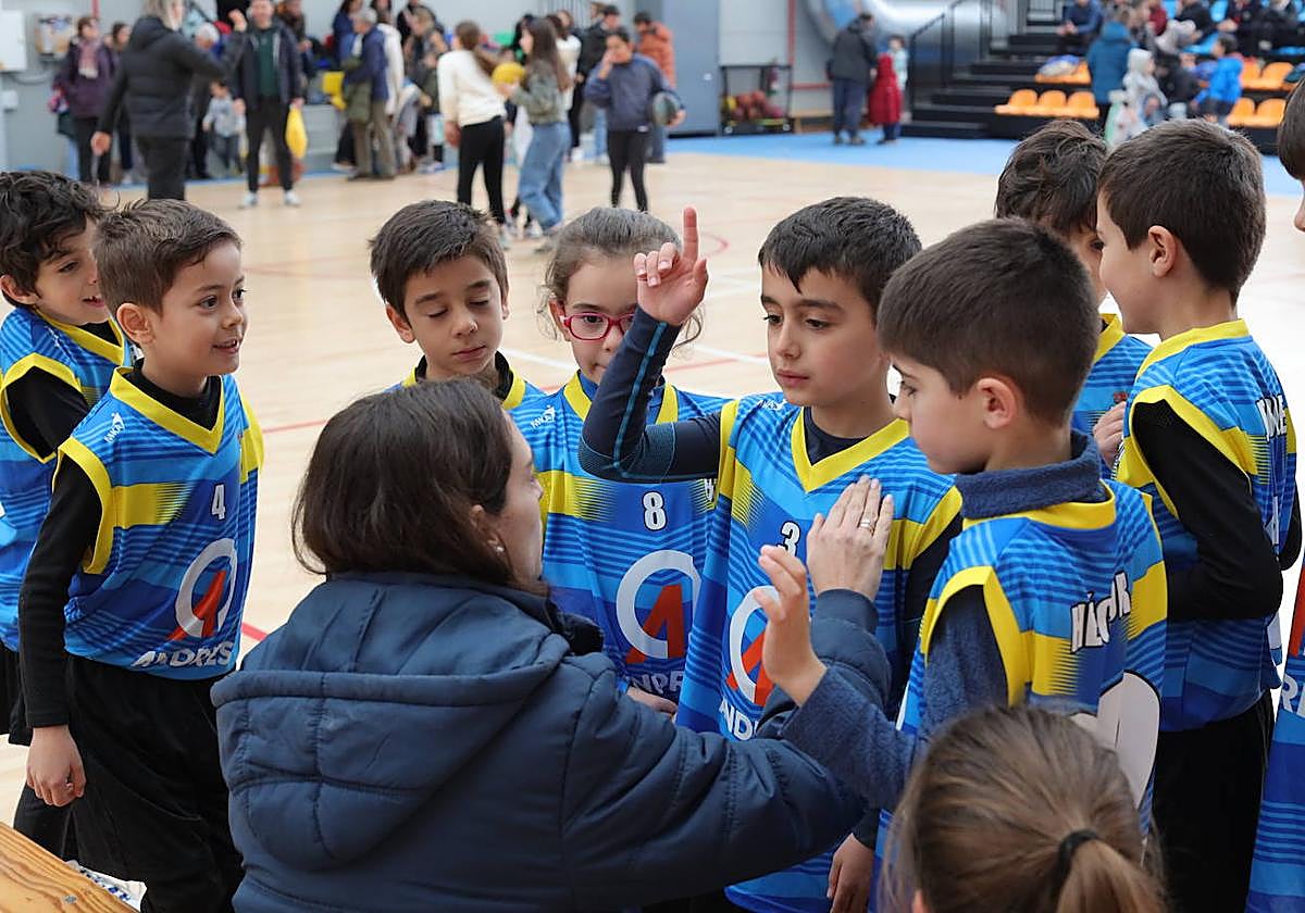 El anexo de Würzburg celebra la VIII edición del PequeBasket