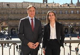 Carlos García Carbayo junto a Sara Cámara.