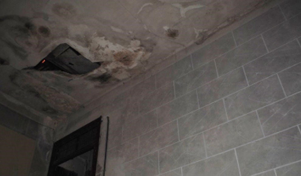 Así está el palacete de Salamanca en la lista roja tras años de abandono