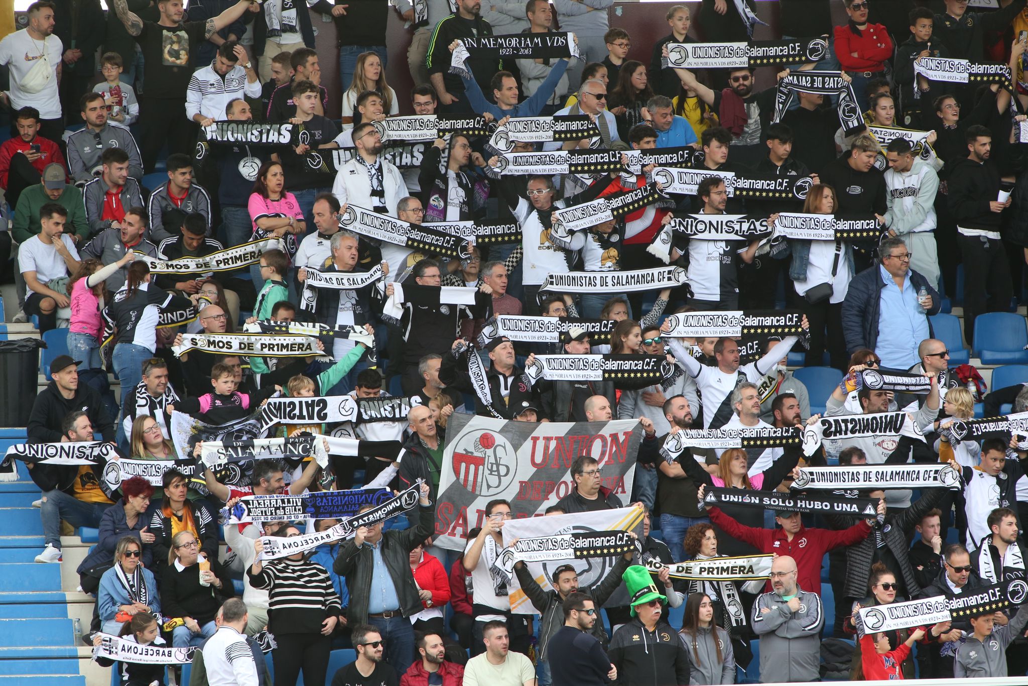 El partido entre Unionistas y Osasuna Promesas, en imágenes