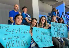 Sevillanas de la marea azul en la Copa de la Reina 2024 de Huelva