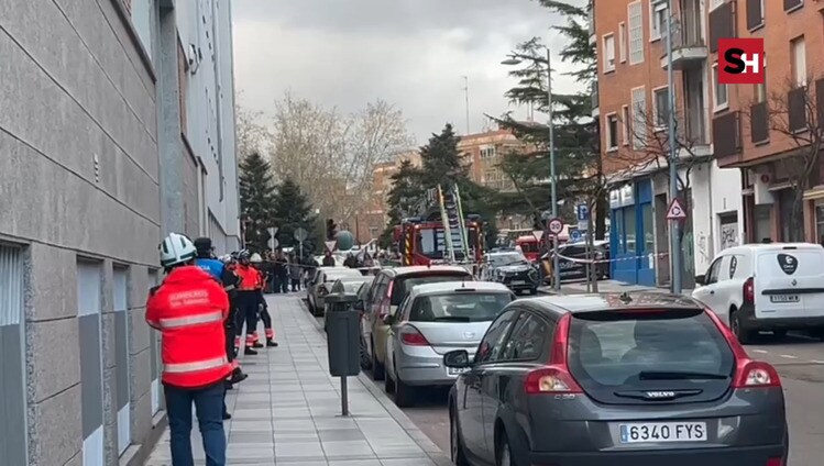 Una grieta obliga a desalojar un edificio en Salamanca