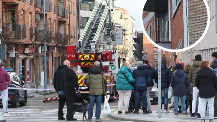 Los Bomberos de Salamanca en la zona ante la atenta mirada de los vecinos.