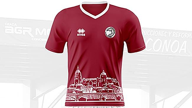 Imagen antes - La pasarela de moda de Unionistas: de la Casa Lis a las catedrales de Salamanca para vestir a su equipo