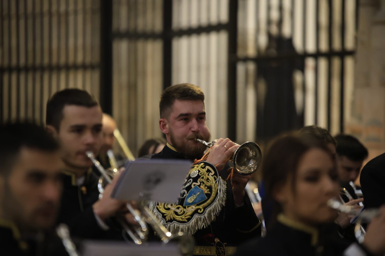 Jesús del Vía Crucis tampoco logra salir de la Catedral