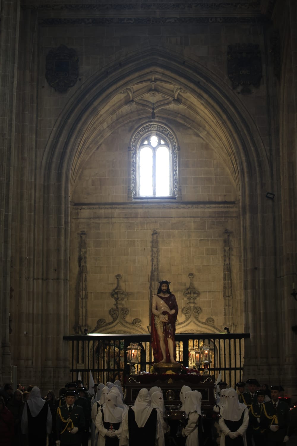 Jesús del Vía Crucis tampoco logra salir de la Catedral