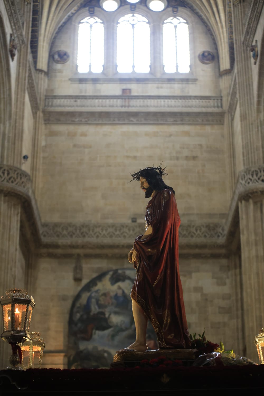 Jesús del Vía Crucis tampoco logra salir de la Catedral