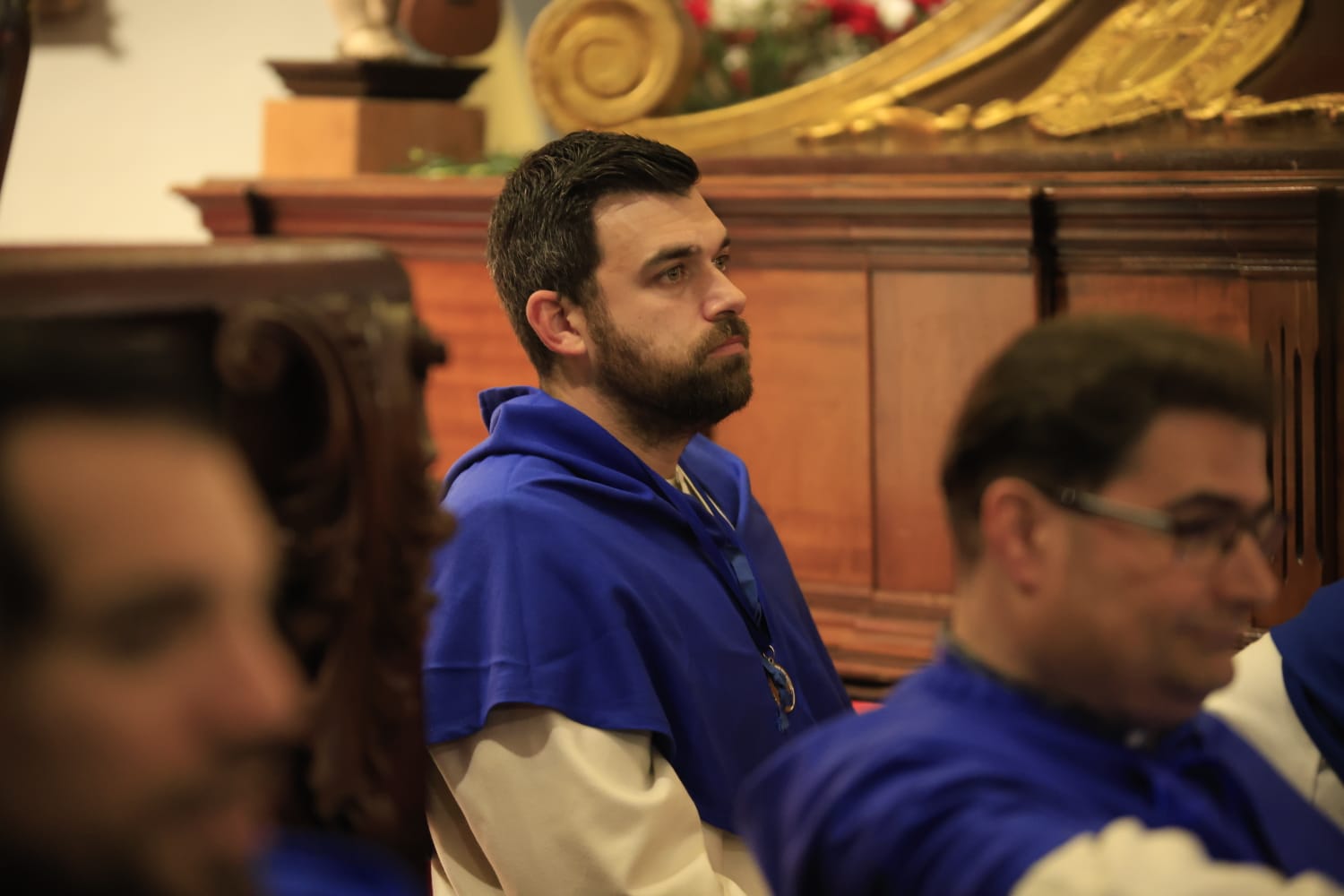 Encuentro privado entre Jesús Resucitado y la Virgen de la Alegría por la lluvia