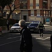 Persiguen y forcejean con un ladrón que escapó de una tienda de la calle Zamora