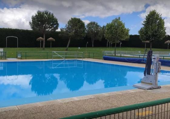 Piscina municipal de Cespedosa de Tormes.