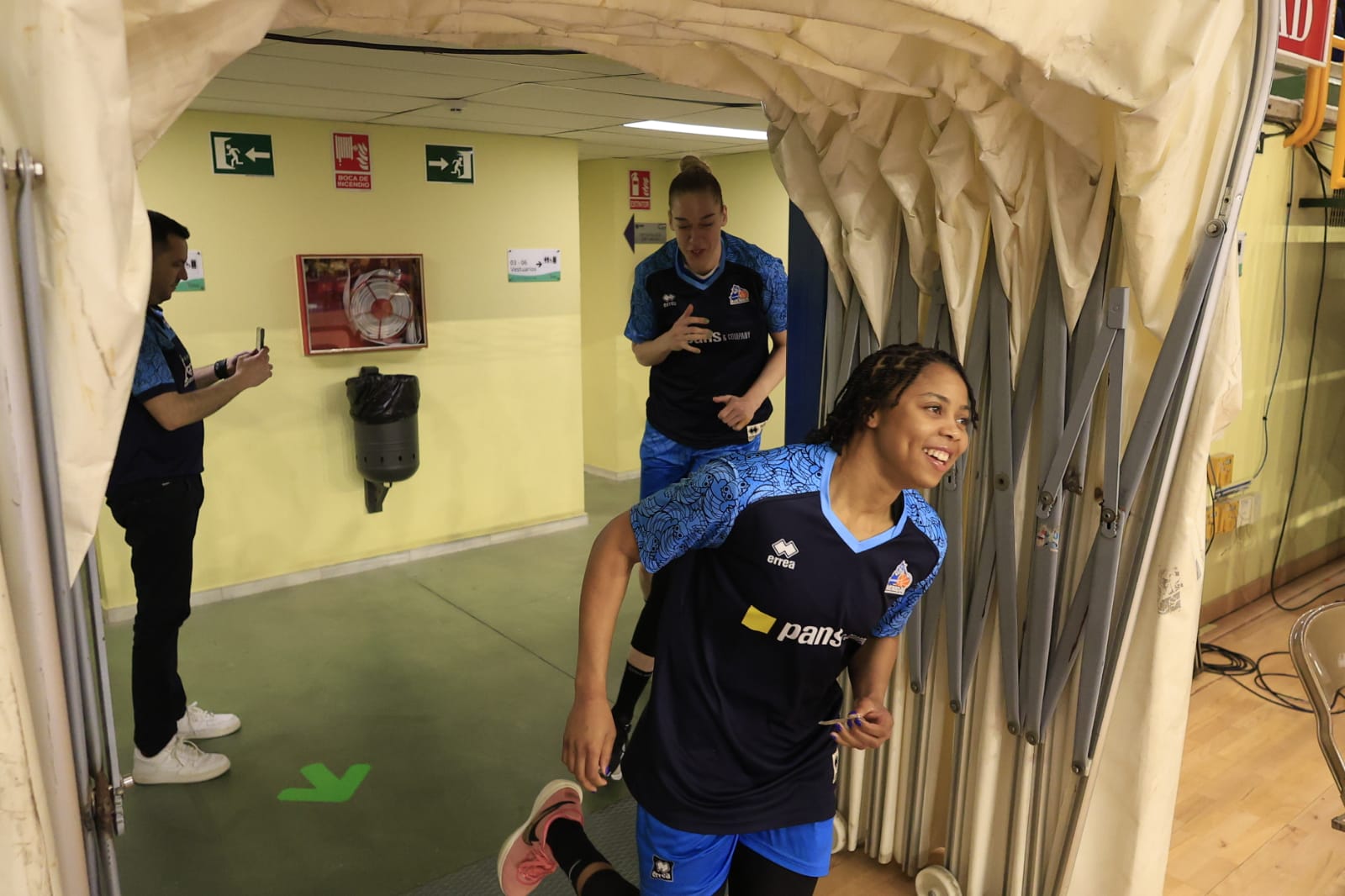 Un Avenida implacable no da oportunidad a Ensino de Lugo