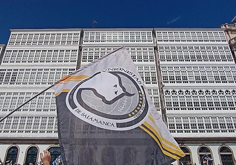 Inicio del corteo en la plaza de María Pita de La Coruña