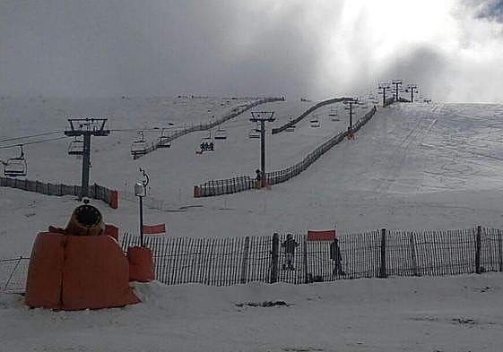 Pista de esqui de La Covatilla en Béjar.
