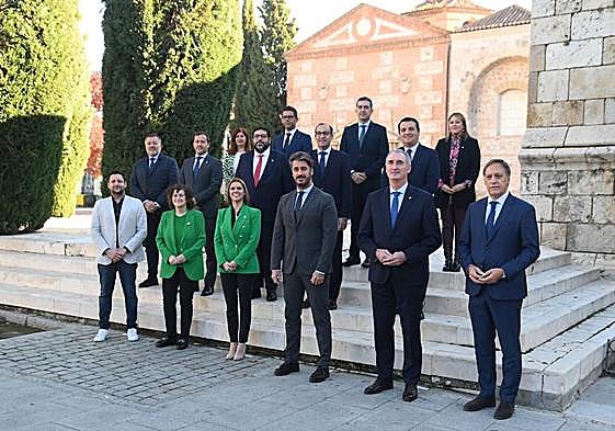Carlos García Carbayo junto al resto de alcaldes del Grupo de Ciudades Patrimonio de la Humanidad de España.