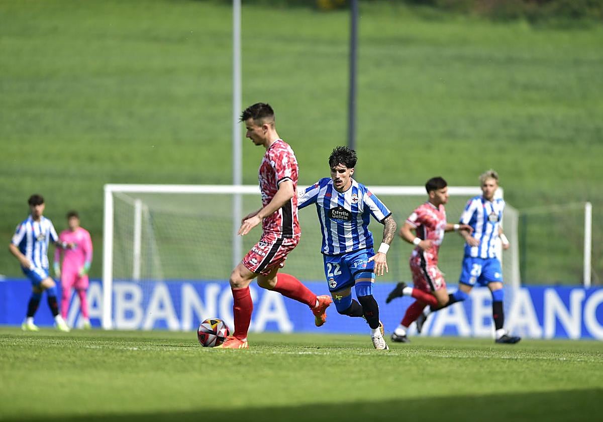 Imagen del partido entre el el Deportivo Fabril y el Guijuelo.