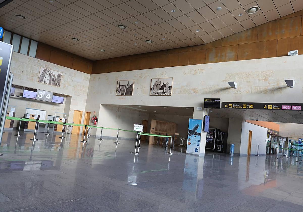 Interior de las instalaciones del aeropuerto salmantino