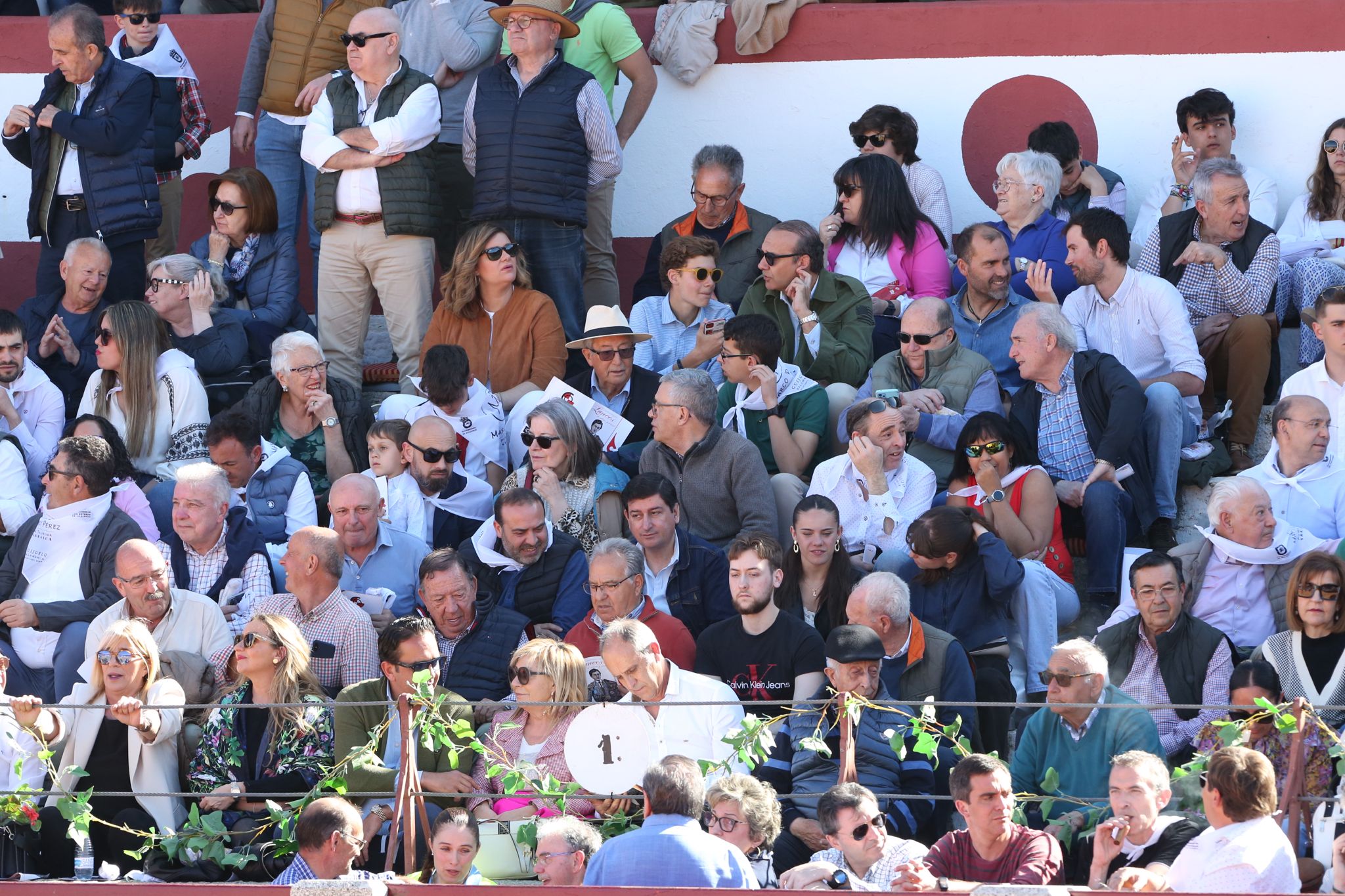 Puerta grande para Marco Pérez en una ilusionante tarde en Guijuelo