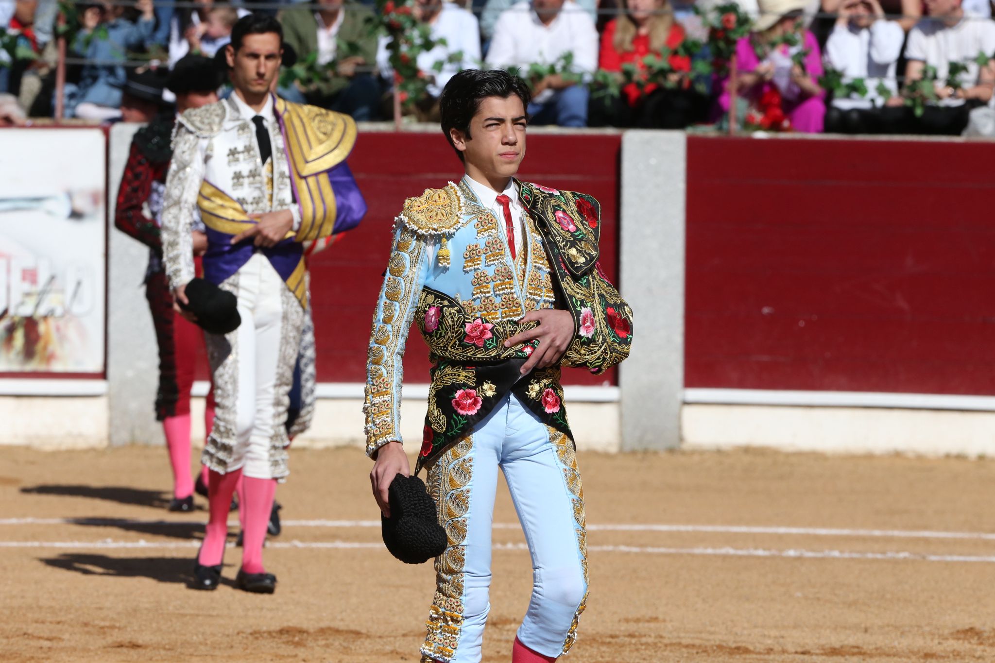 Puerta grande para Marco Pérez en una ilusionante tarde en Guijuelo