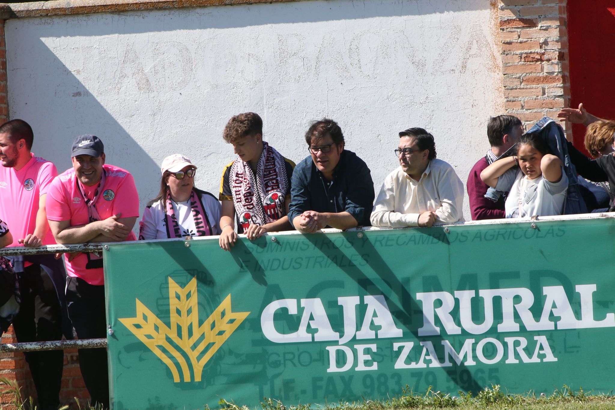 La afición del Salamanca CF UDS se dejan sentir en Tordesillas