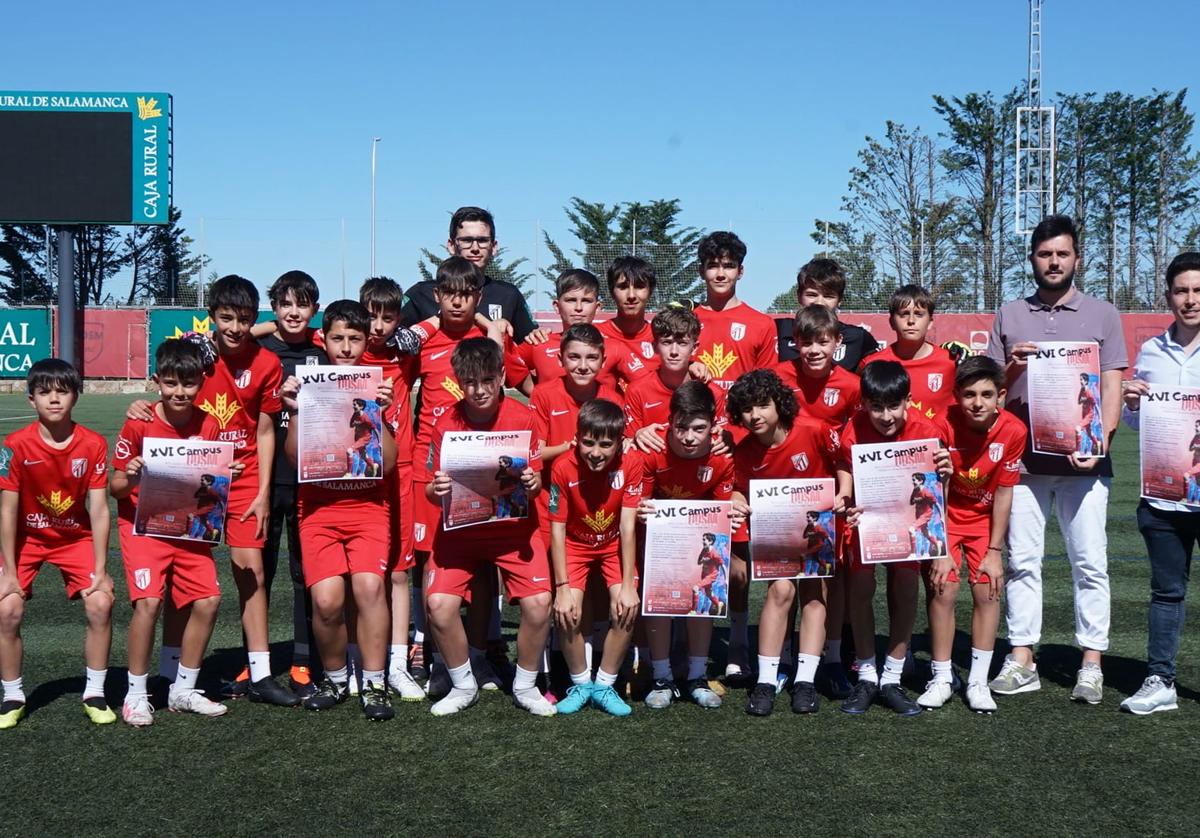 Participantes en la presentación.